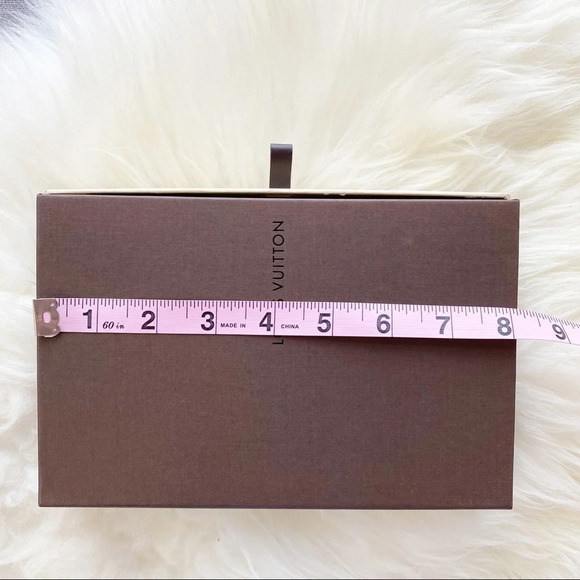 Louis Vuitton Gift Box & Care Card With Envelope - Picture 5 of 9